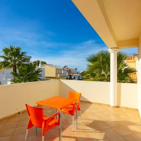 Villa Ambar *